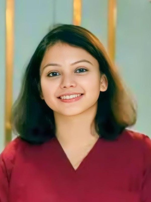 Dr.-Divya-Gupta-1.jpg